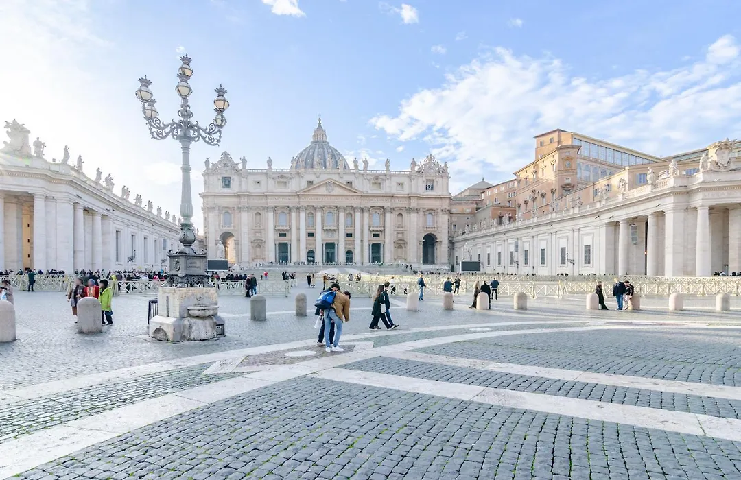 La Vaticana - Saint Peters View - Apt Rome-1